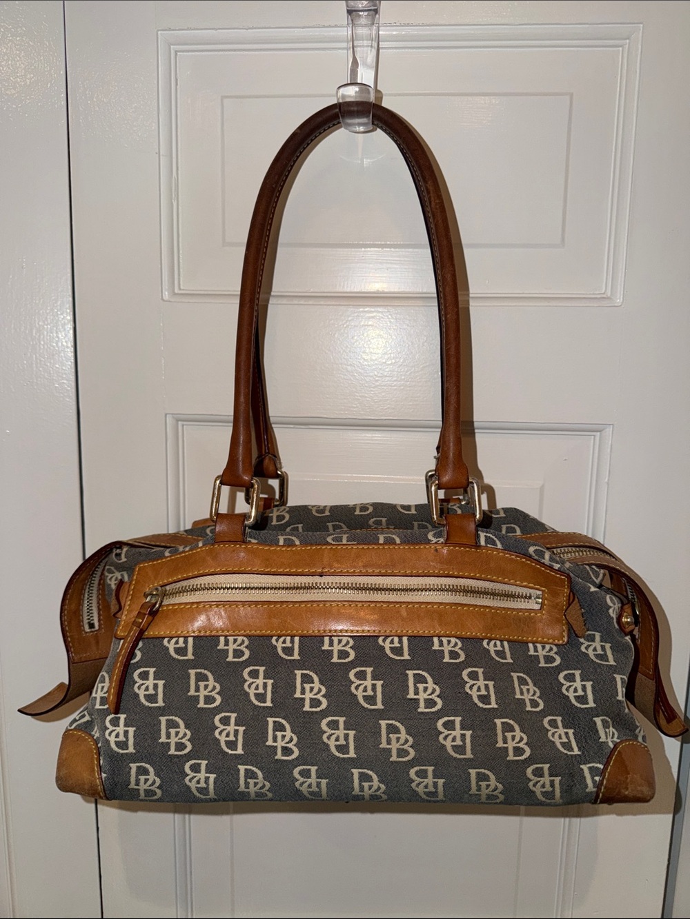 Dooney & Bourke Brown Monogram Canvas Shoulder Bag with Tan Leather Trim - Picture 2 of 3